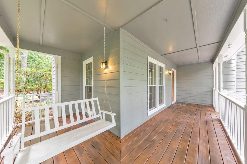 405 W Leslie Court