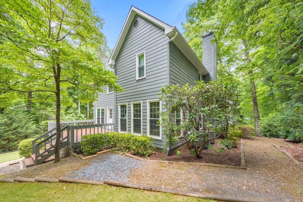 405 W Leslie Court