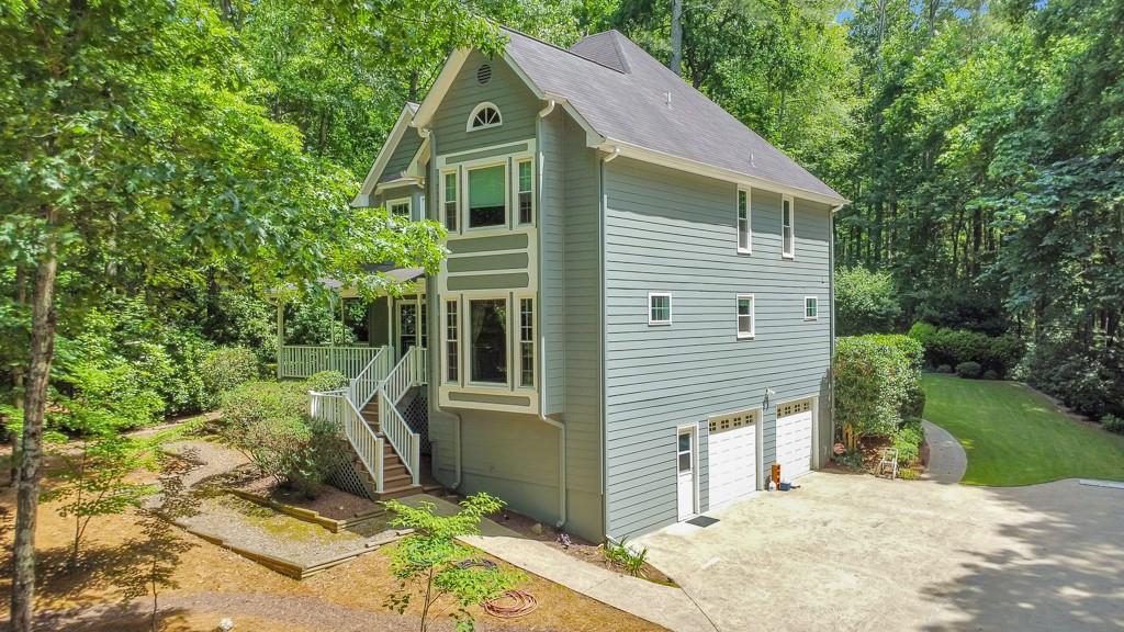 405 W Leslie Court