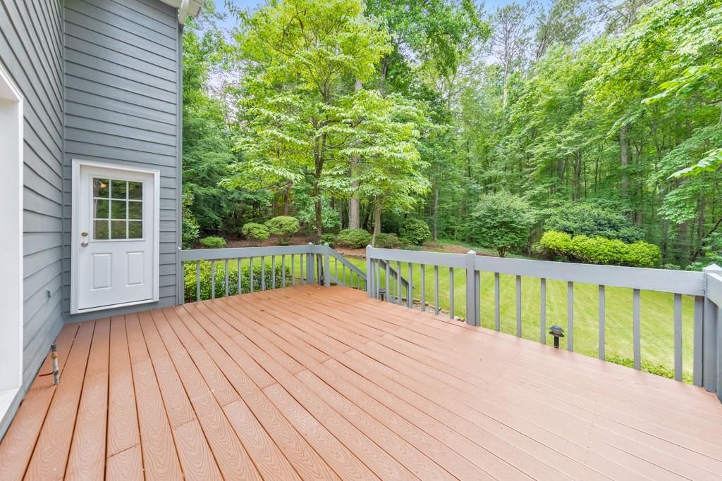405 W Leslie Court