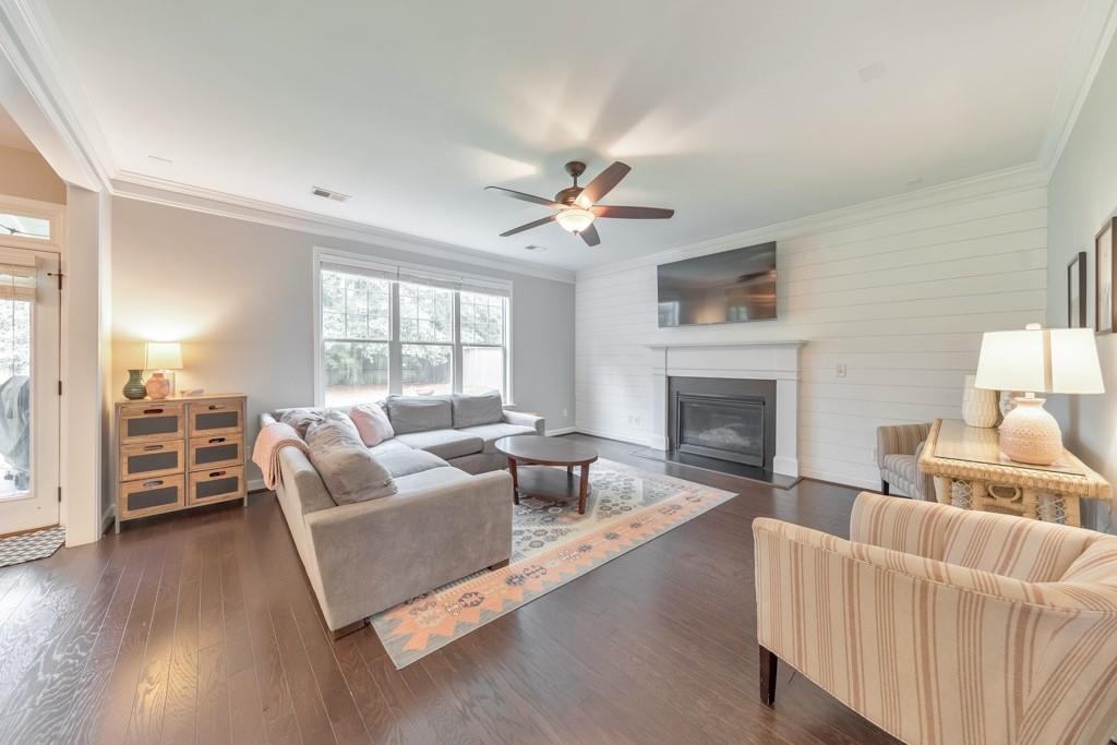 456 Rockford Pass SW