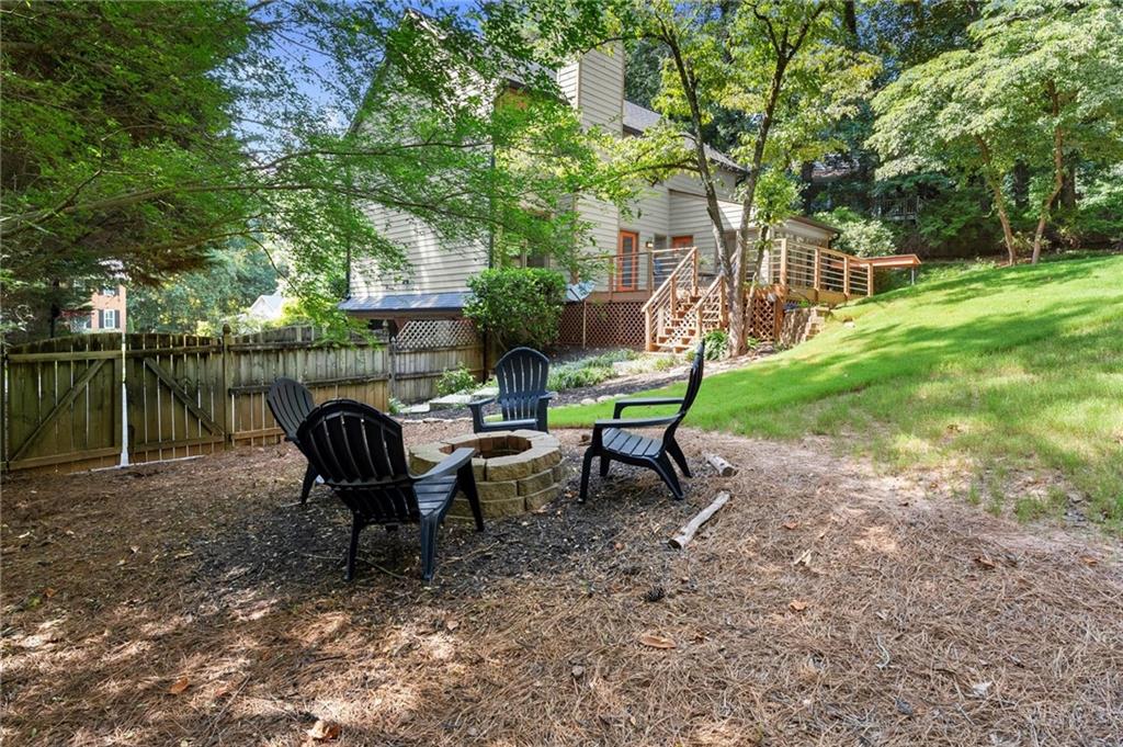 4484 Windsor Trace