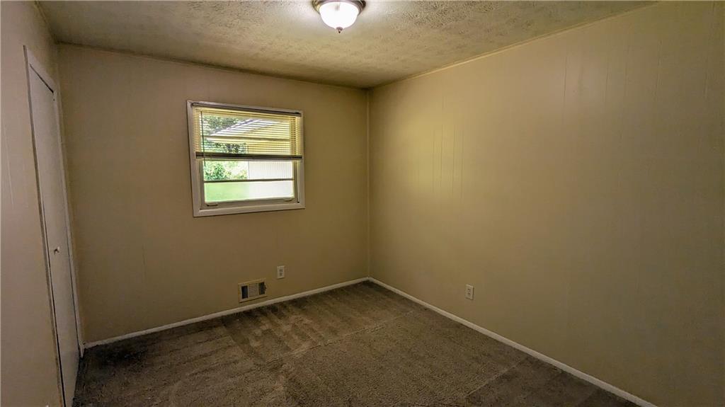 3985 Lindsey Drive