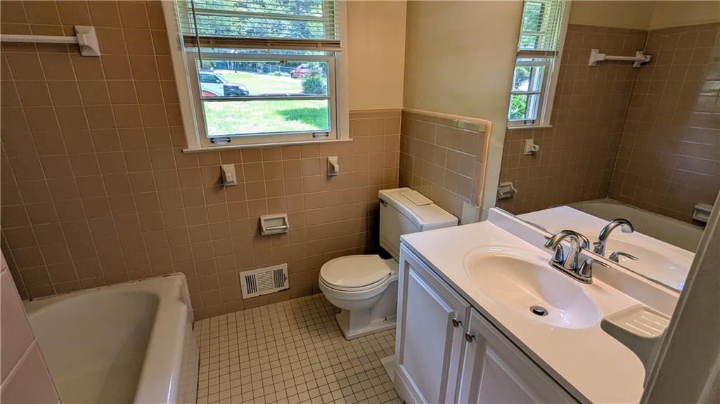 3985 Lindsey Drive