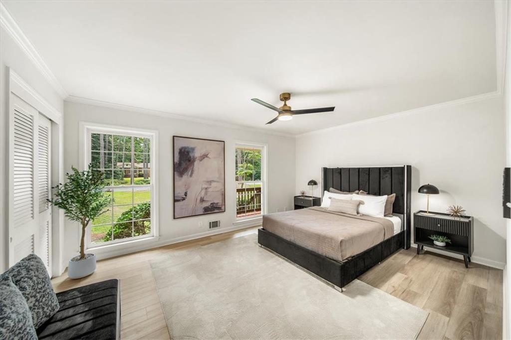 761 Lynn Circle SW
