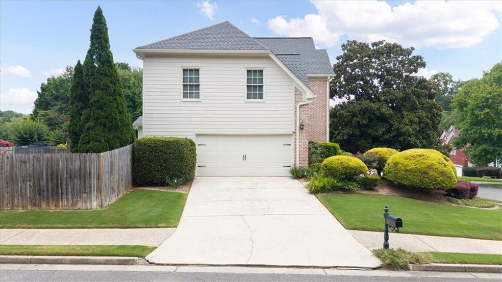 1085 Arbor Creek Drive