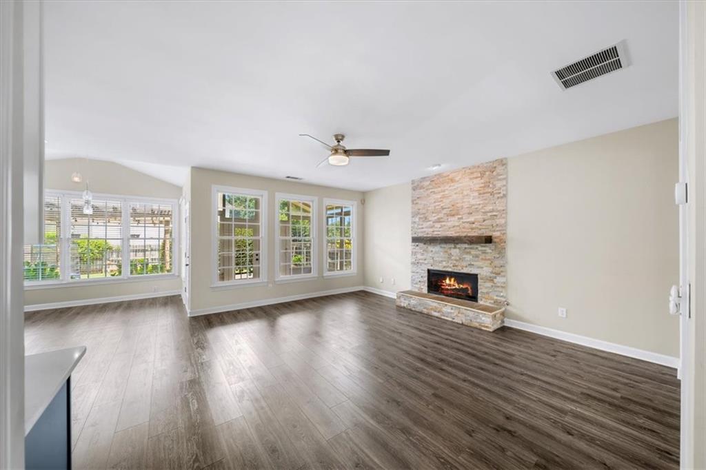 1085 Arbor Creek Drive