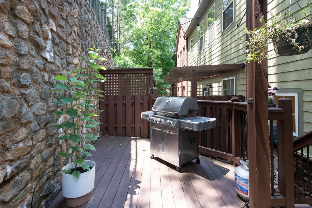 1441 Ashford Creek Circle