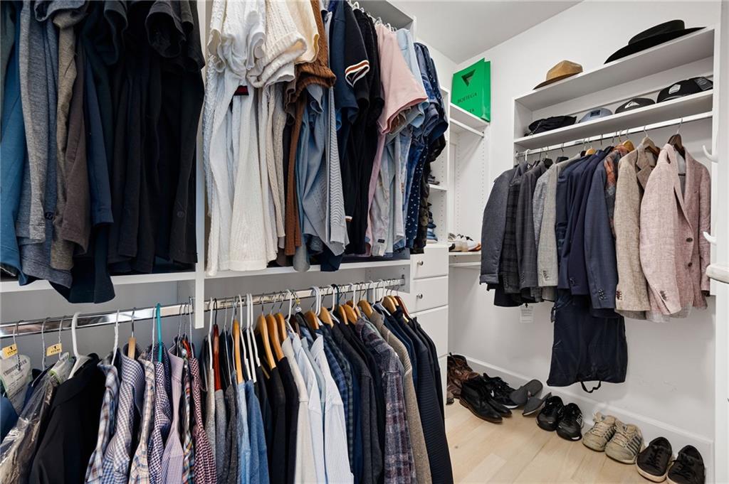 259 Hampton Terrace NE