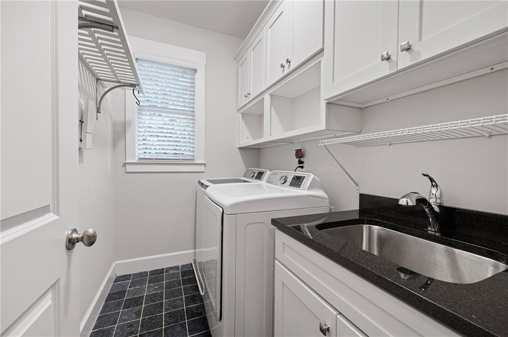 259 Hampton Terrace NE