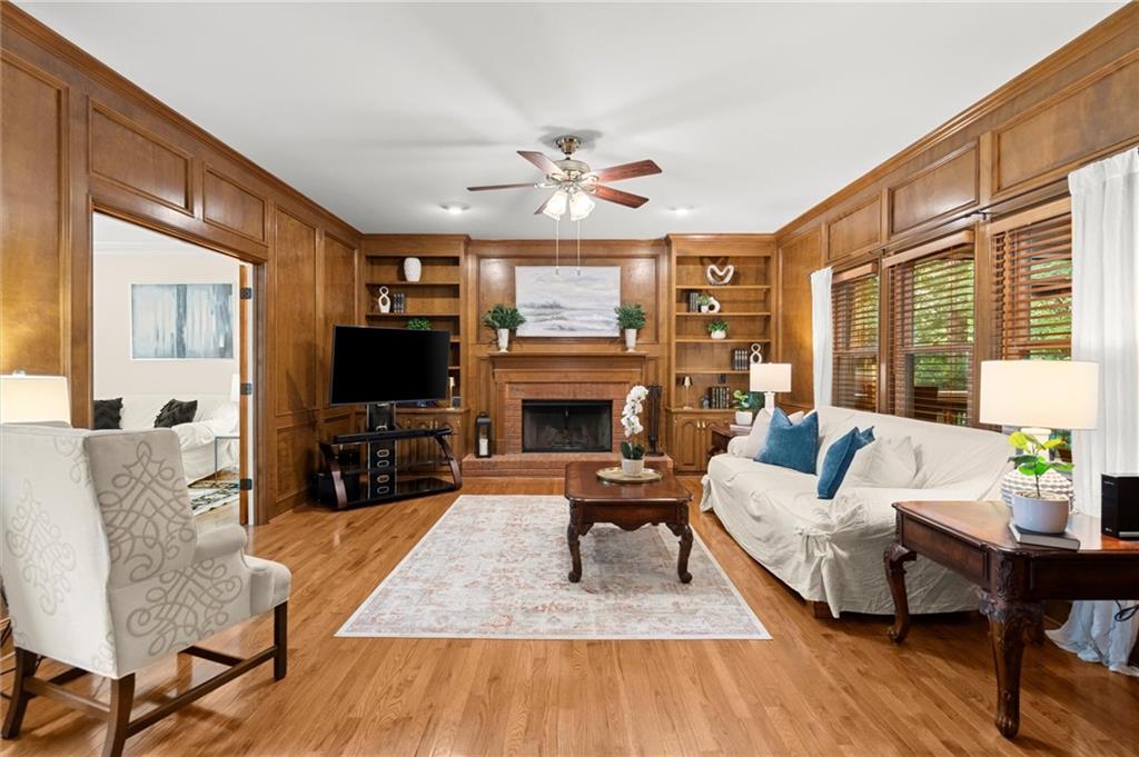 2860 Landing Drive