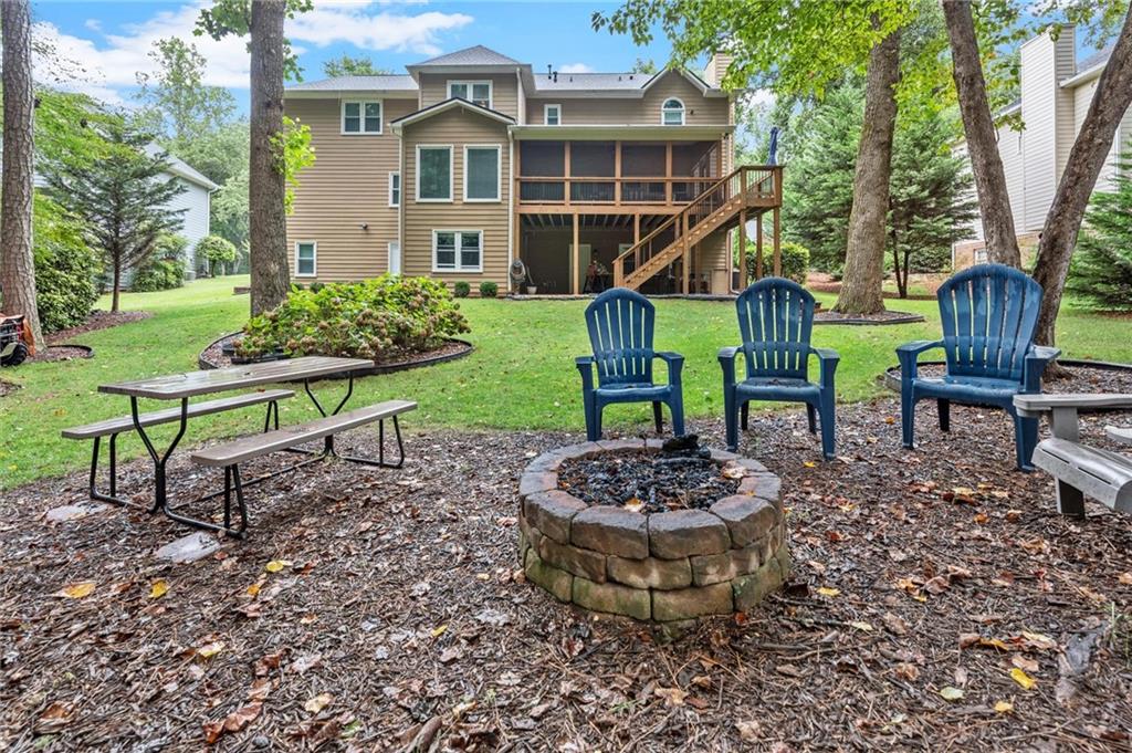 2860 Landing Drive