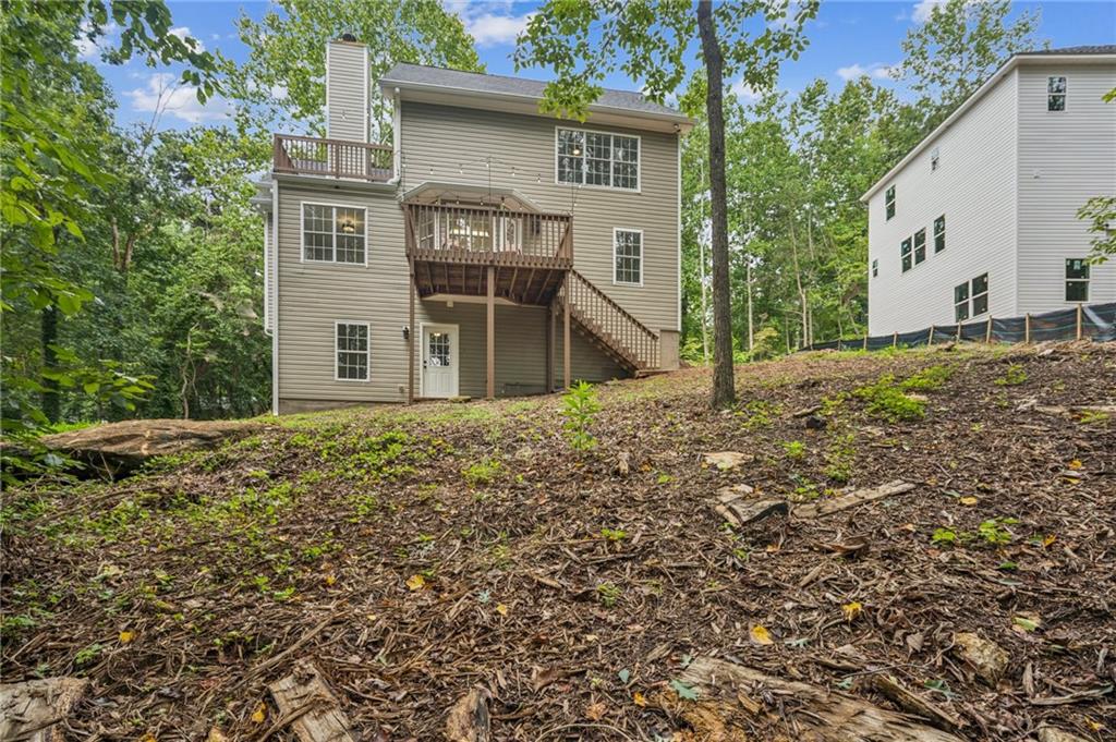 6055 Lakeside Court