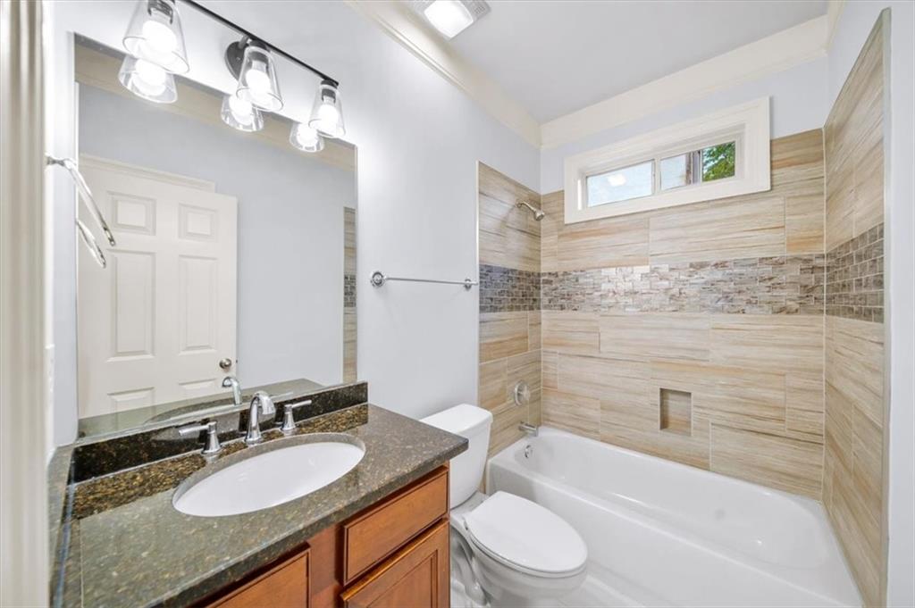 1046 Wylie Street SE