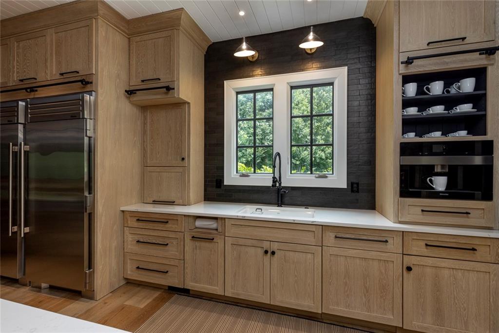 170 Autry Trail