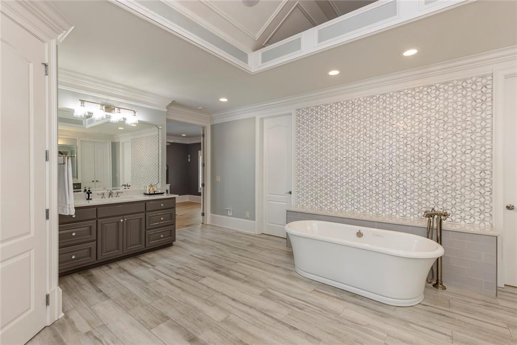 170 Autry Trail