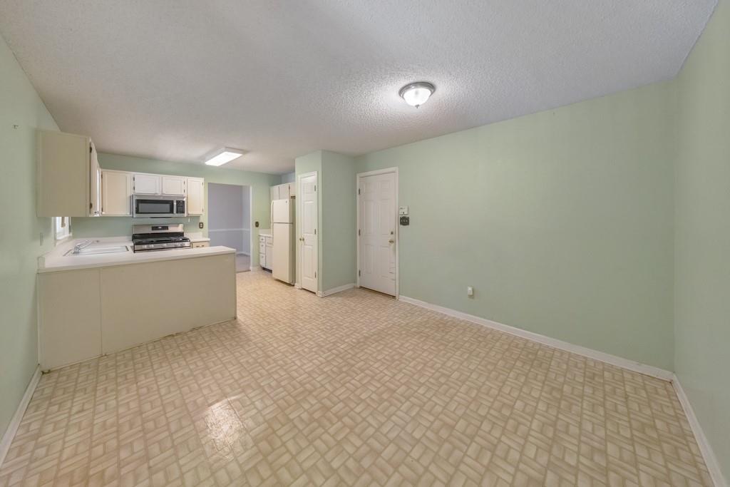1950 McAdoo Court SW