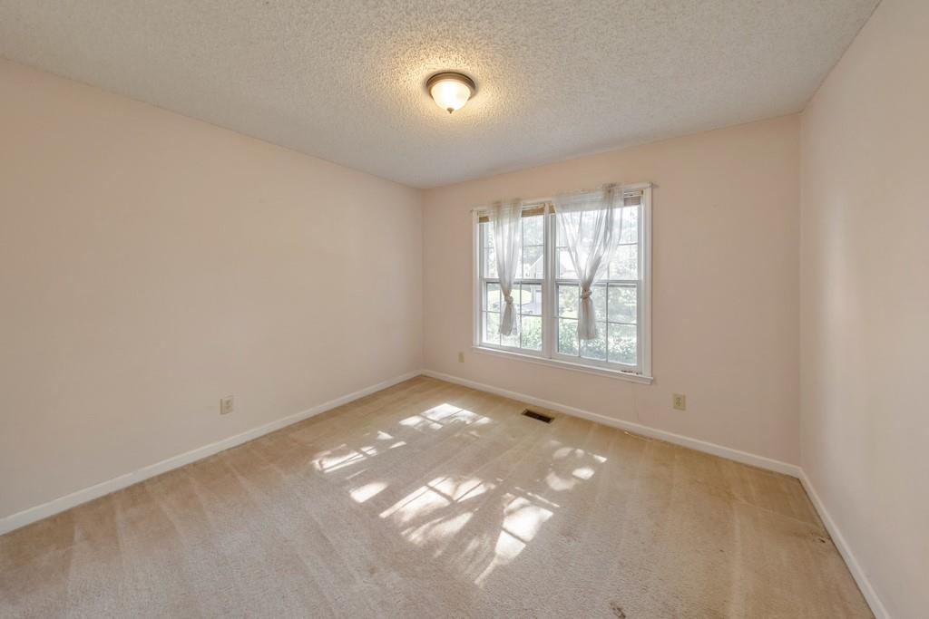 1950 McAdoo Court SW