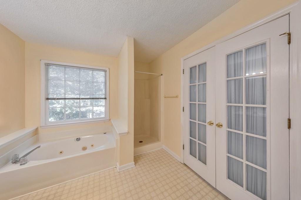 1950 McAdoo Court SW