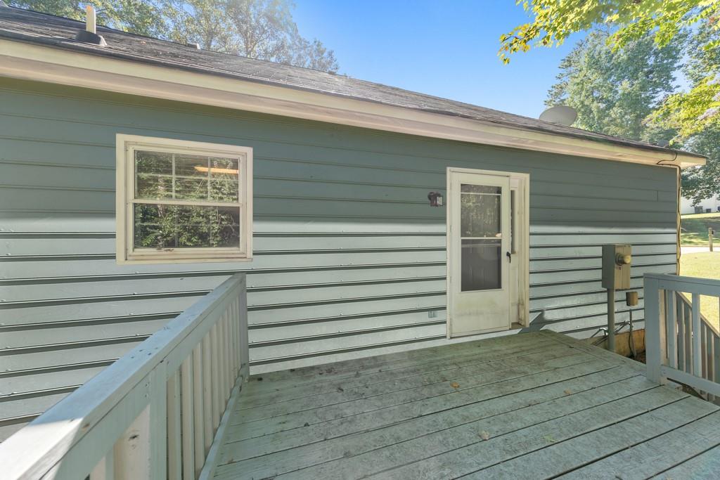 1950 McAdoo Court SW