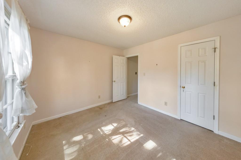 1950 McAdoo Court SW