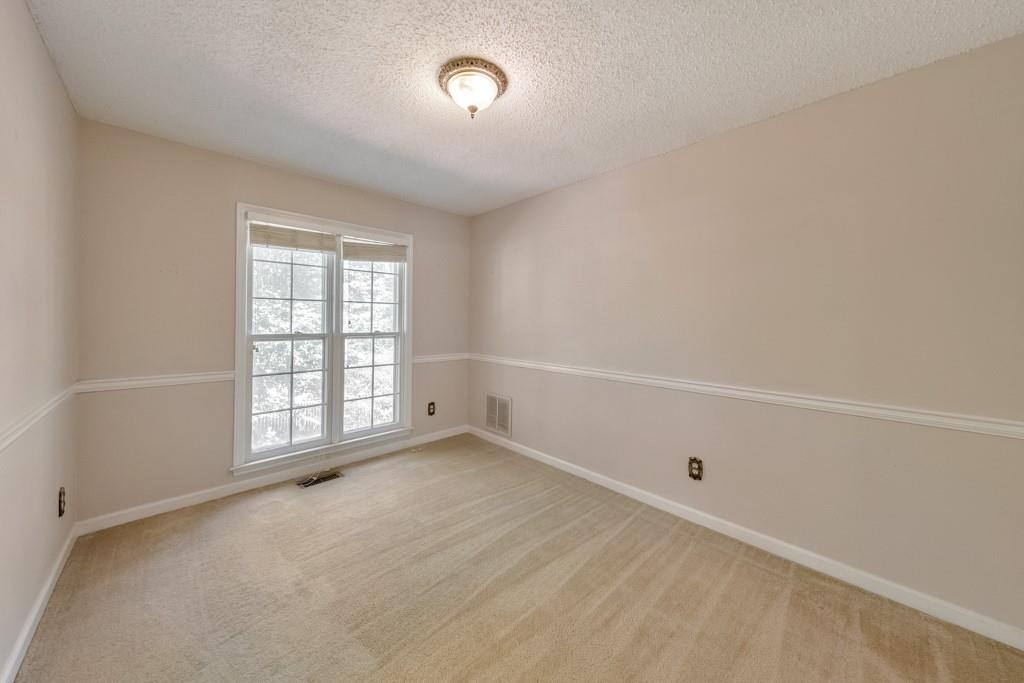1950 McAdoo Court SW