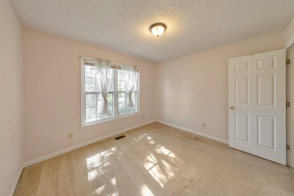 1950 McAdoo Court SW