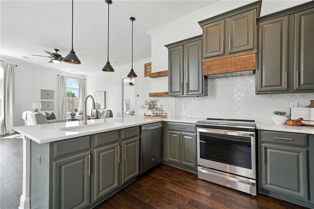 360 Chambers Street Unit 153