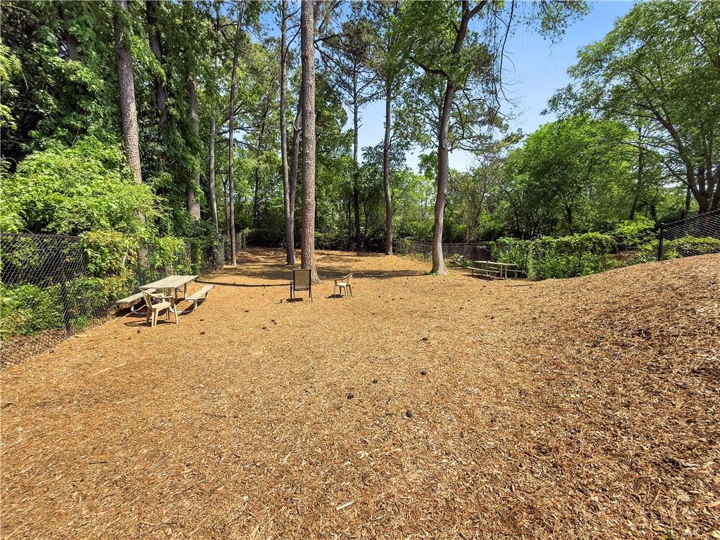 108 Vinings Forest Circle SE
