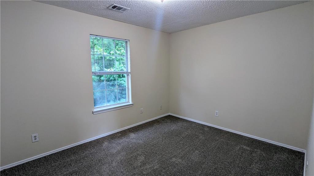 525 Crestwood Court