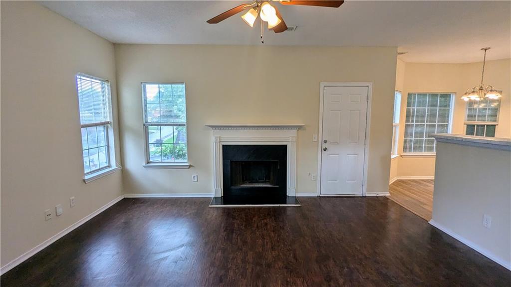525 Crestwood Court