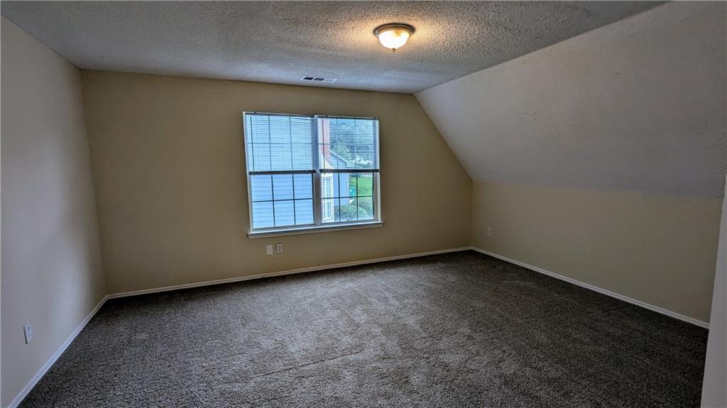 525 Crestwood Court