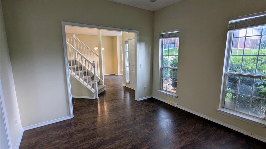 525 Crestwood Court