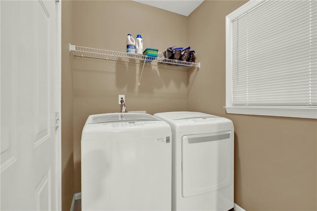 1005 Springharbor Walk