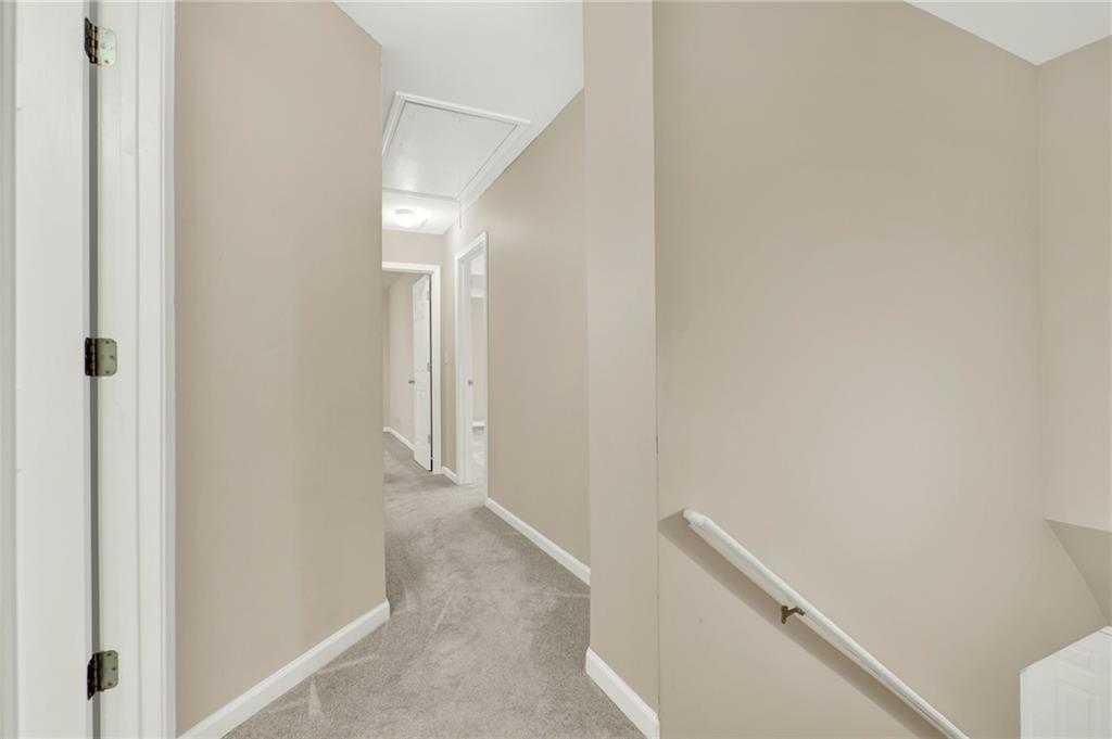 1005 Springharbor Walk