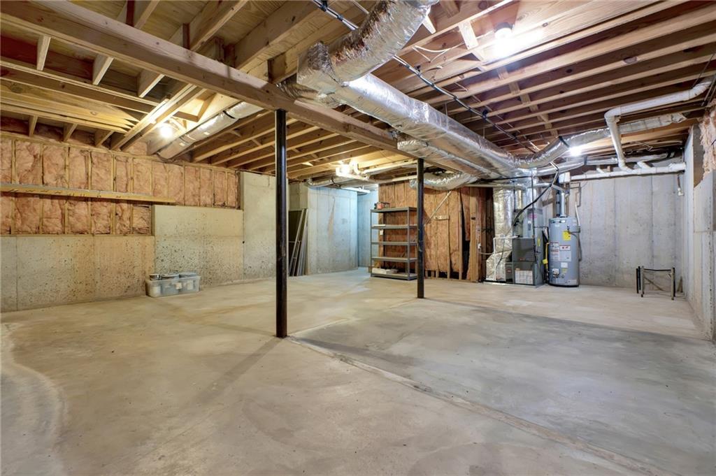 1005 Springharbor Walk