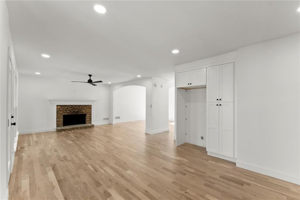 510 Deer Cliff Court