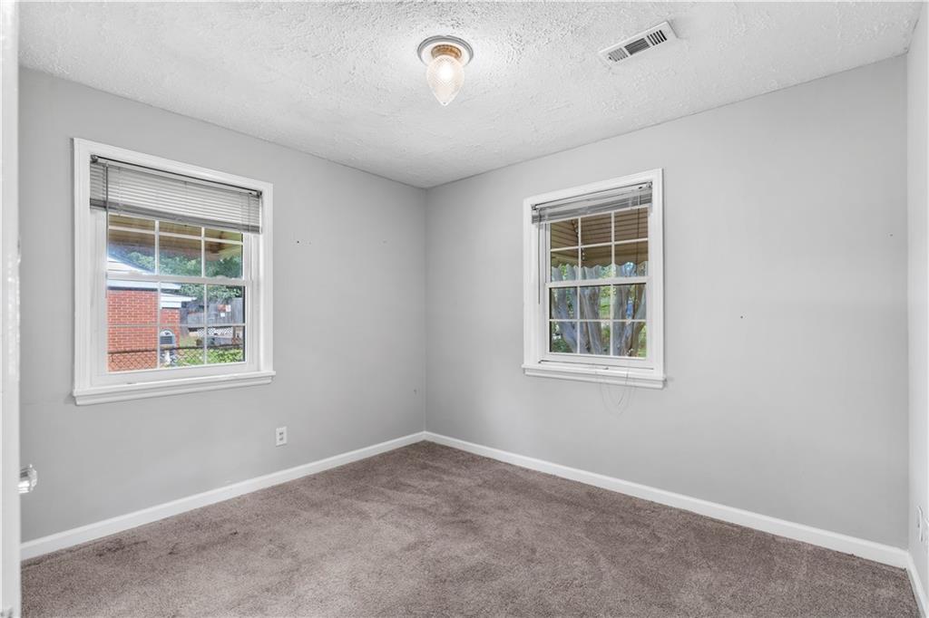 5288 Lee Circle
