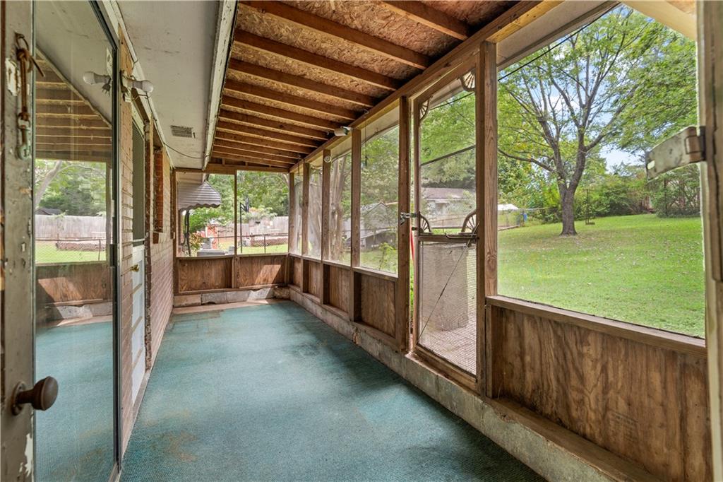 5288 Lee Circle