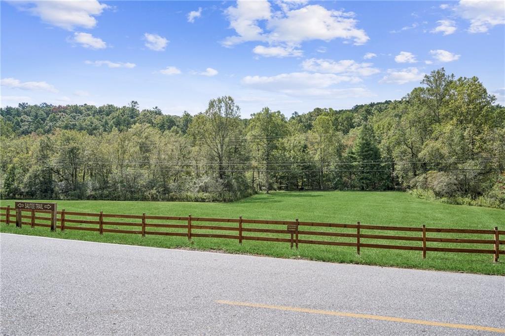 916 Sautee Trail