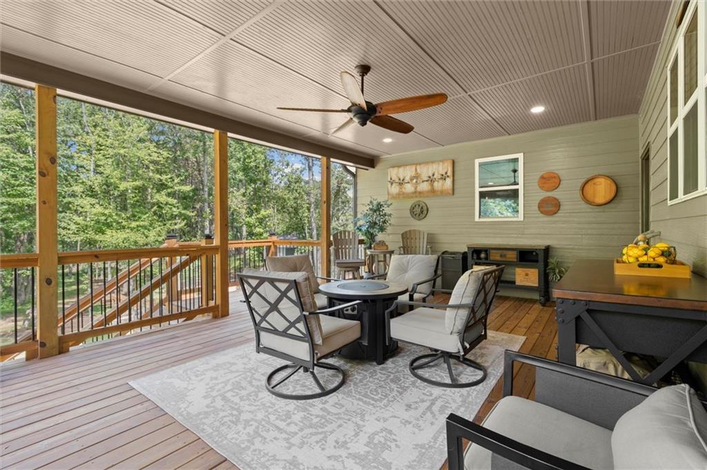 4635 Yellow Creek Road