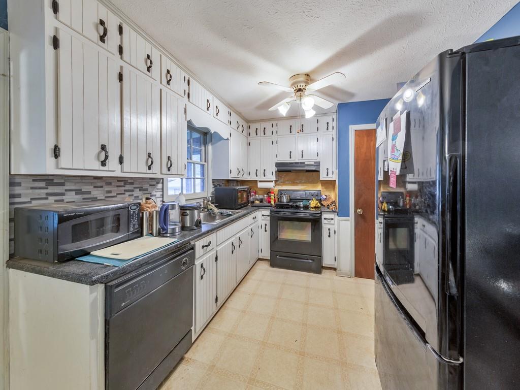 1206 Cotton Road