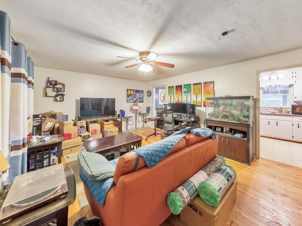 1206 Cotton Road