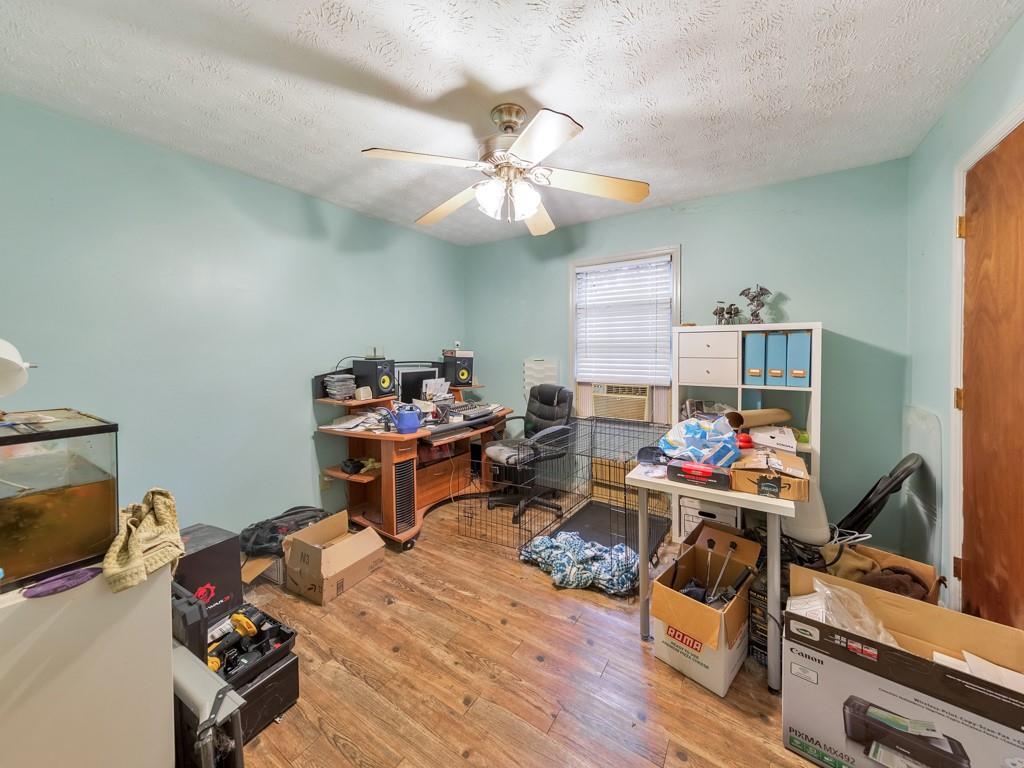 1206 Cotton Road