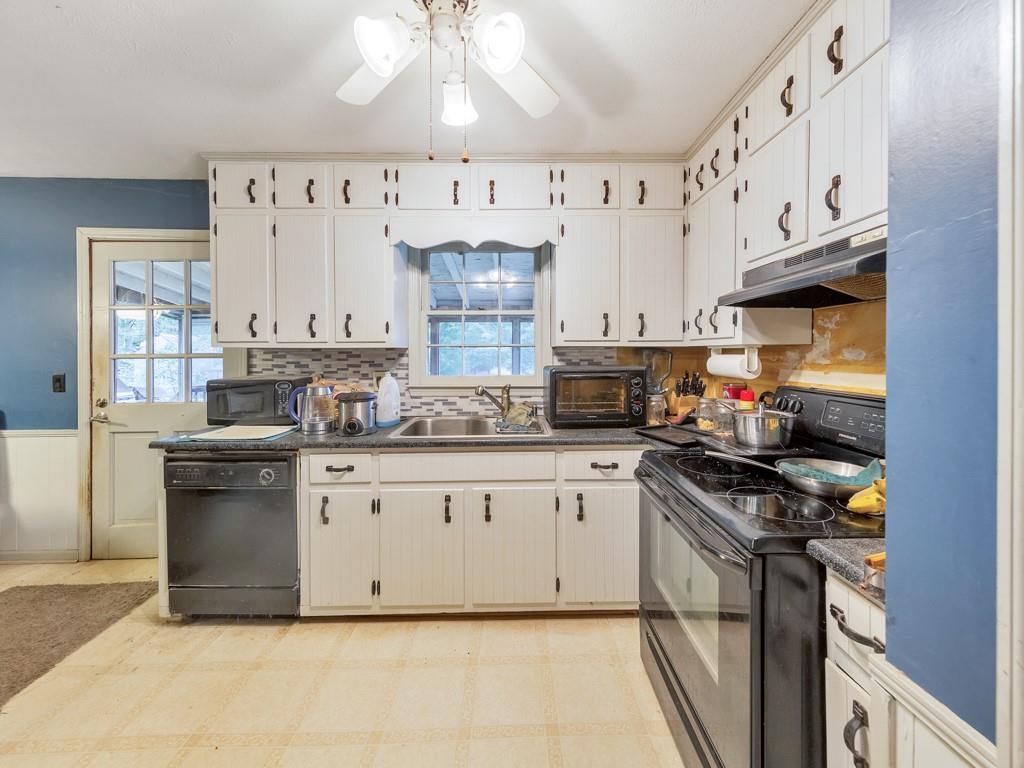 1206 Cotton Road
