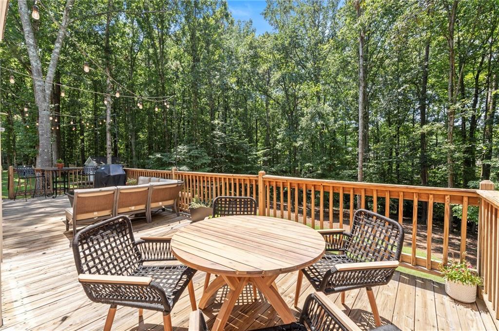 313 Thorntree Lane