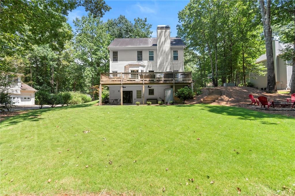313 Thorntree Lane