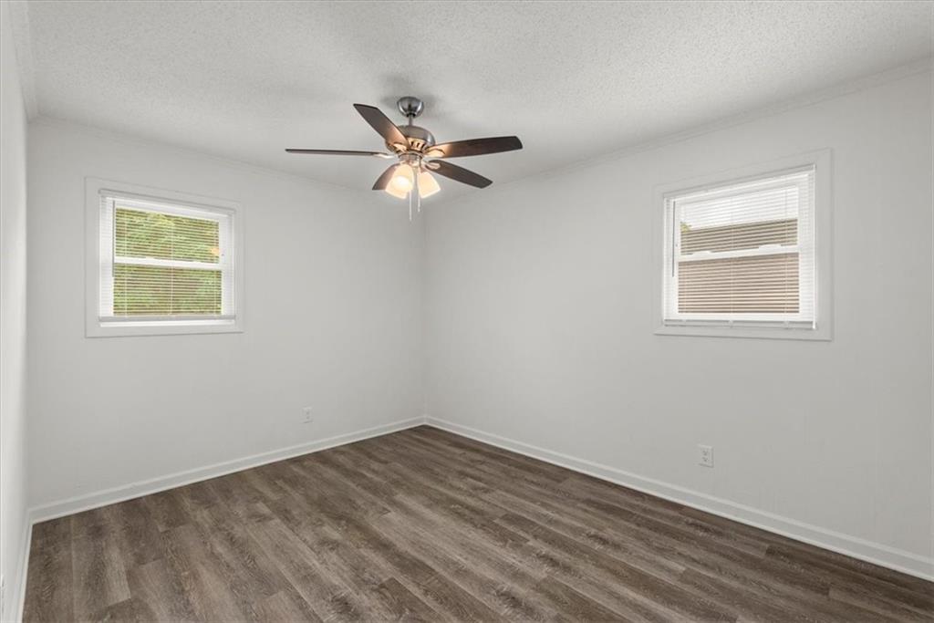 10 Burch Avenue S