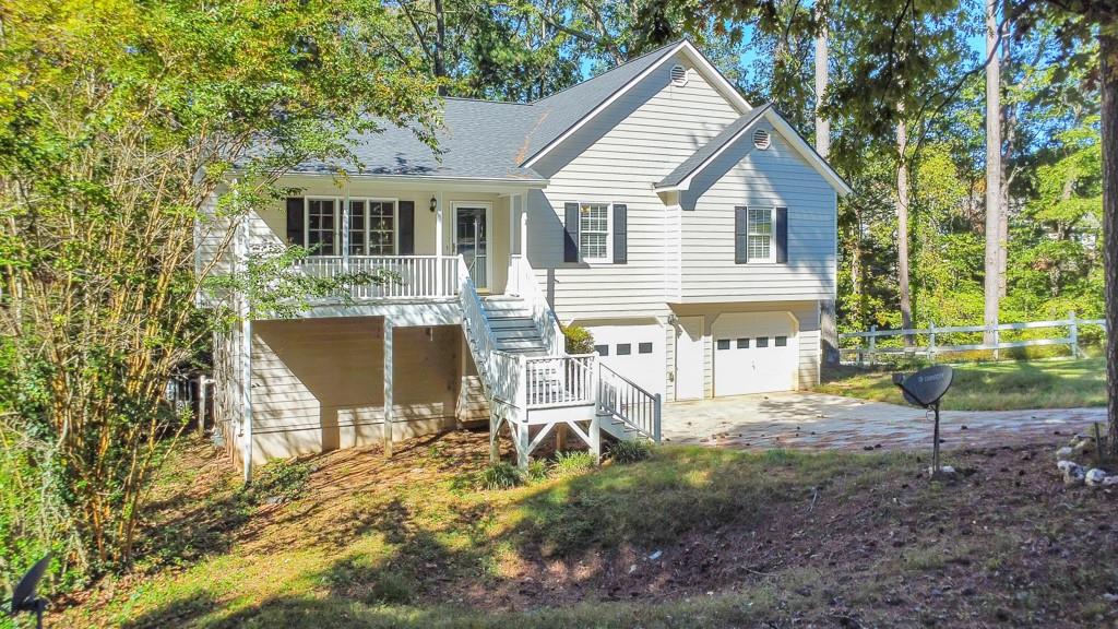 304 Queensbury Walk