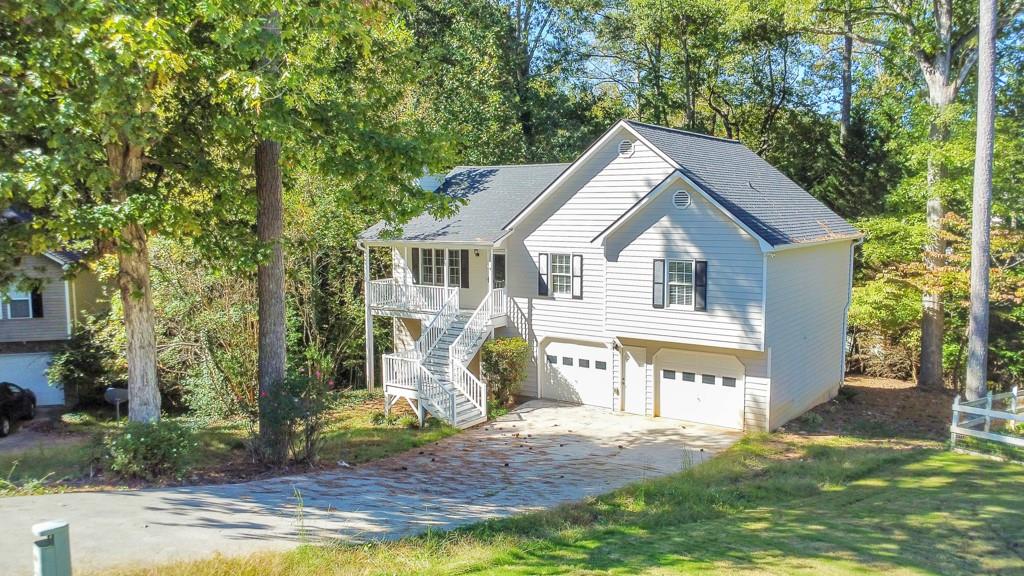 304 Queensbury Walk